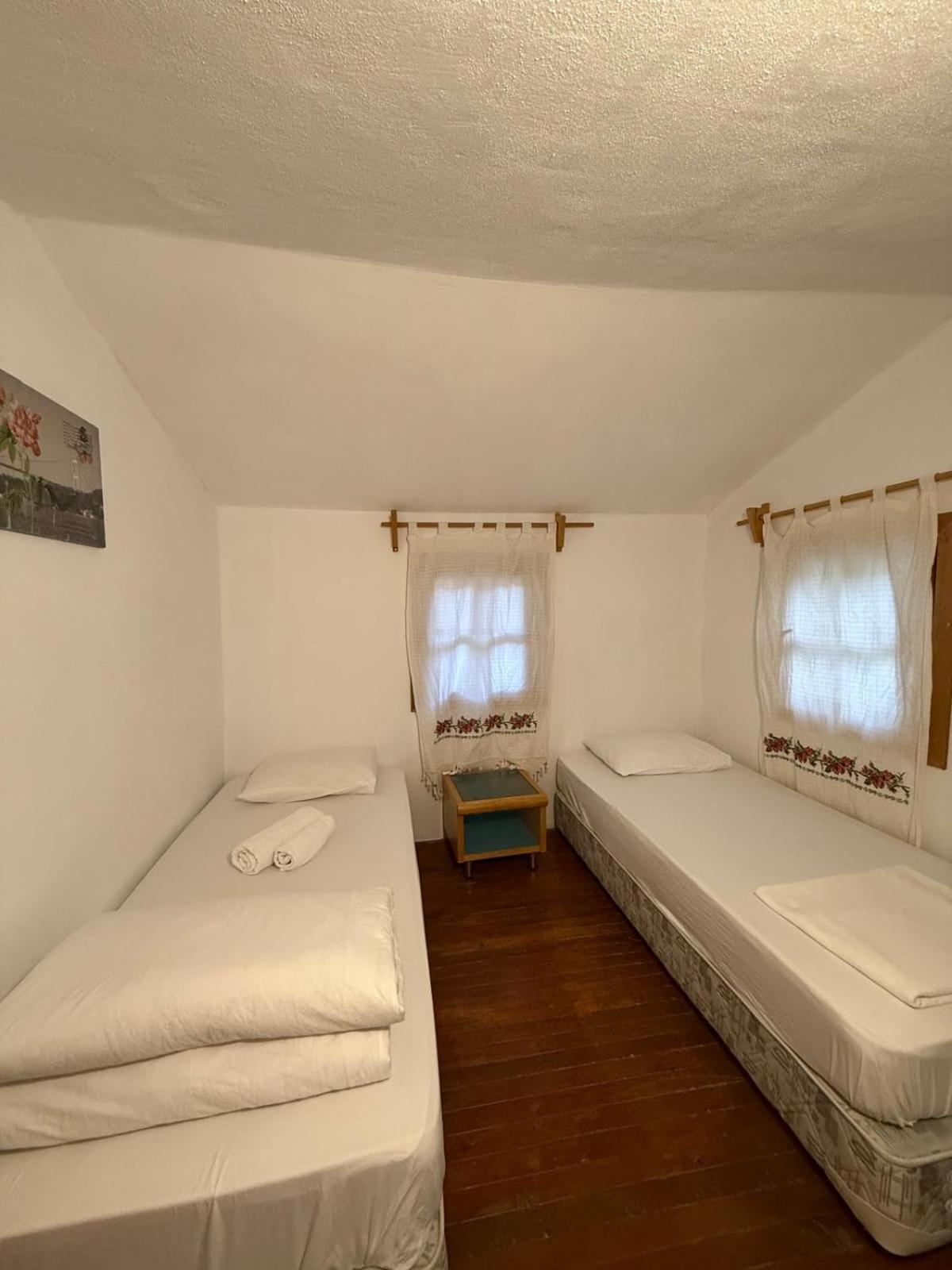 Kidrak Otel Montenegro-1 Фаралия Екстериор снимка